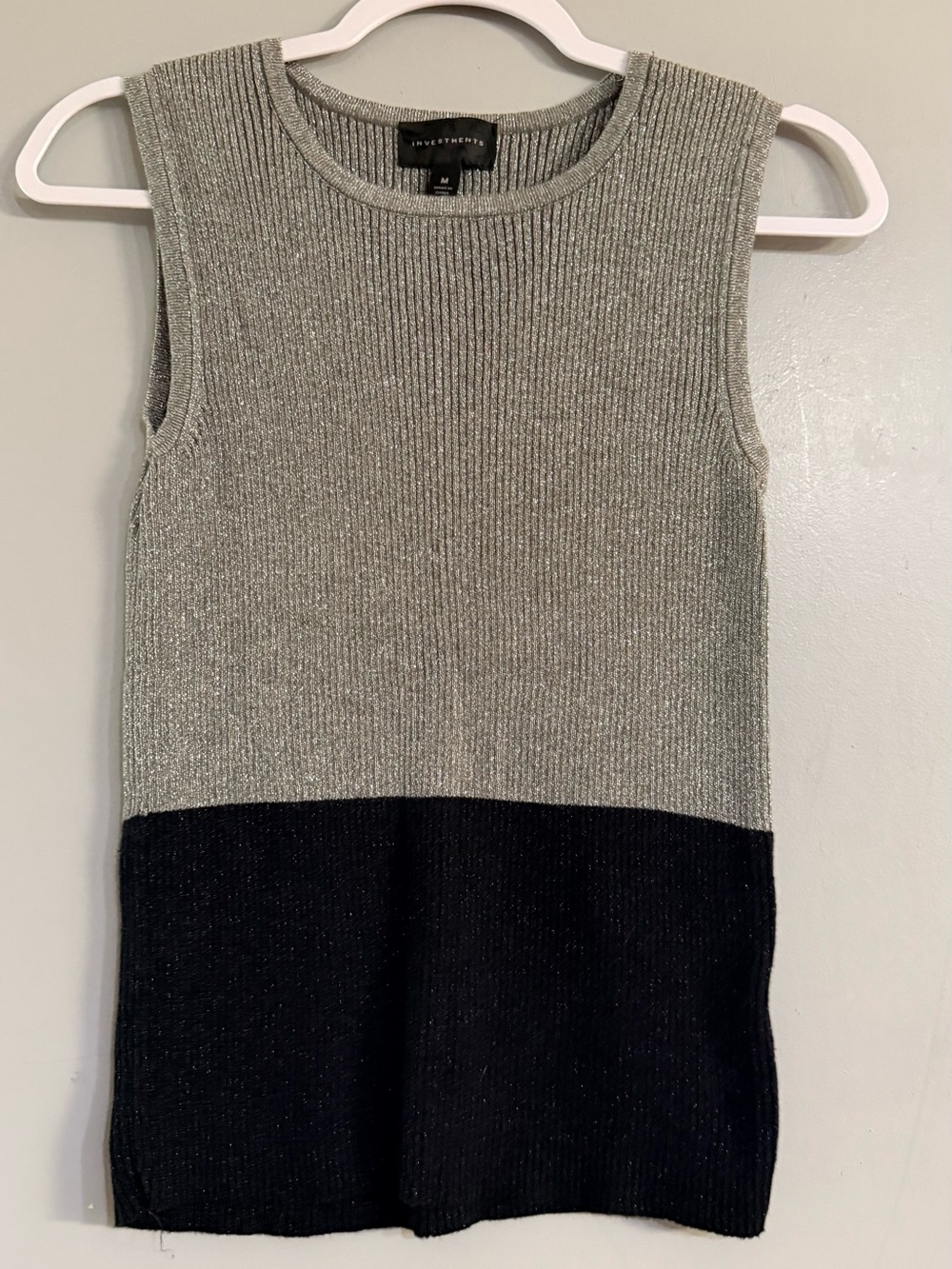 Investments Two-Tone Ribbed Tank Top in Silver & Black
